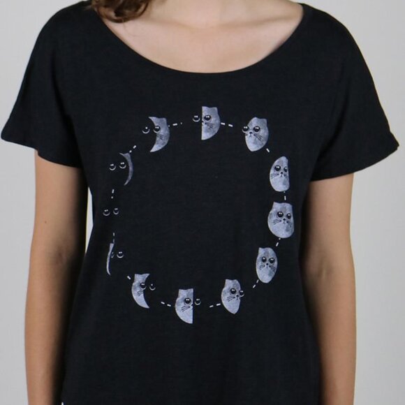 NWT SM/MD Cat Phases Vintage Feel Tee Modcloth Hot Topic Retro Goth - Picture 1 of 6